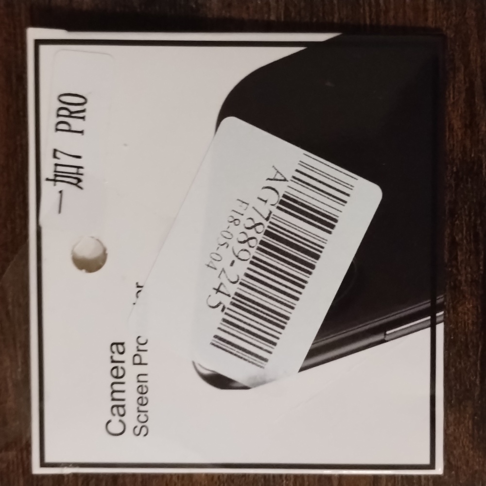 (3) OnePlus cases & 1 lens protector, all 3 together. - Picture 2 of 10